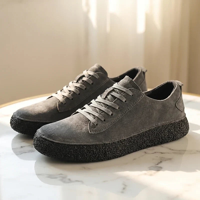 Dorevian - Sneakers in Camoscio dal Fascino Vintage