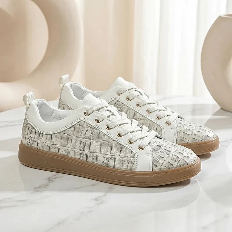 Leonzio - Sneakers in Pelle dall’Eleganza Versatile