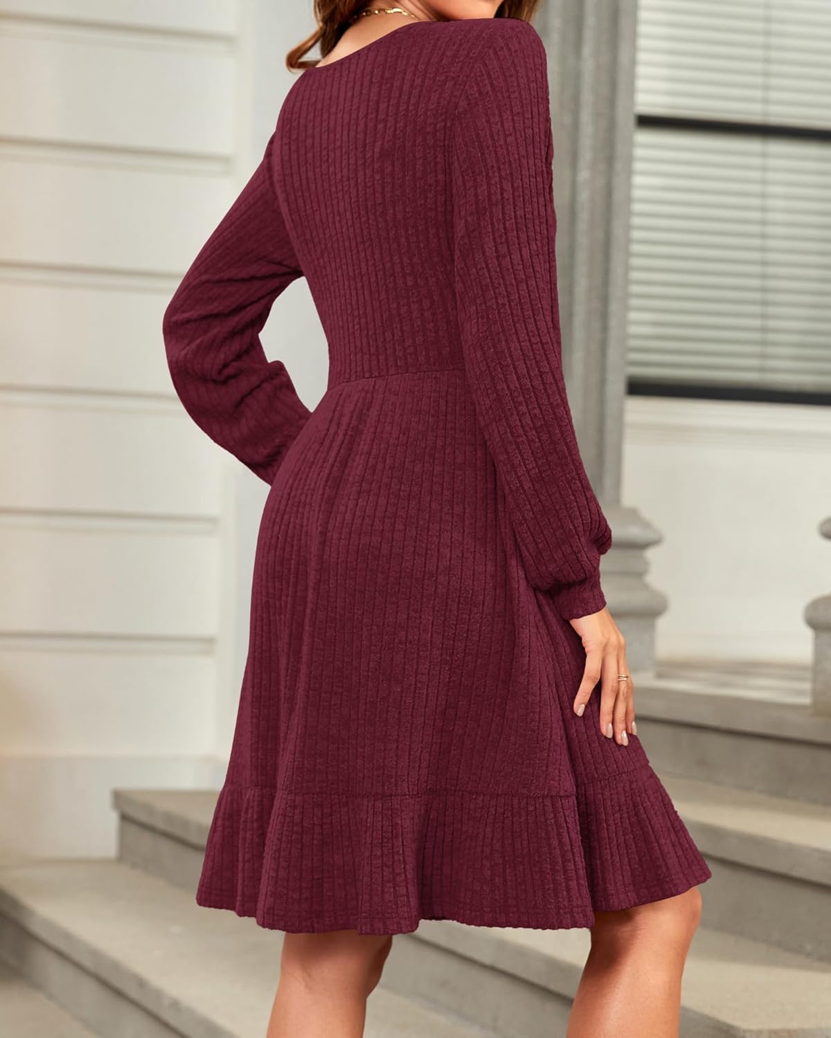 Quadrienne - Abito in Maglia con Scollo Quadrato