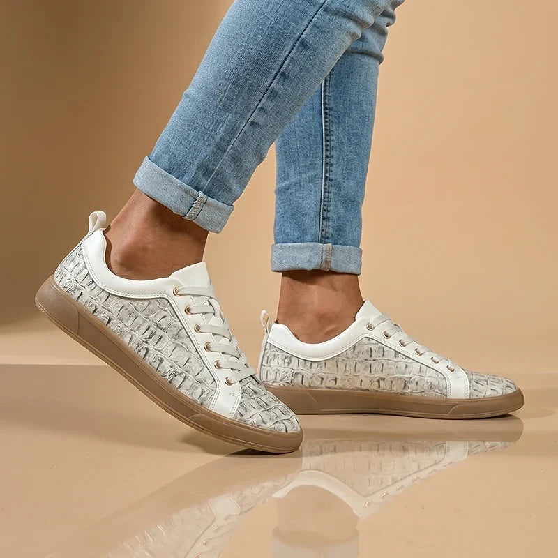 Leonzio - Sneakers in Pelle dall’Eleganza Versatile