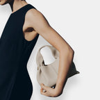 Isotta - Borsa Scultorea con Manico Dorato