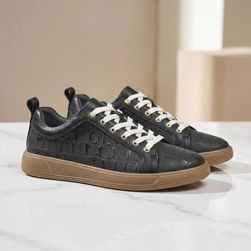 Leonzio - Sneakers in Pelle dall’Eleganza Versatile
