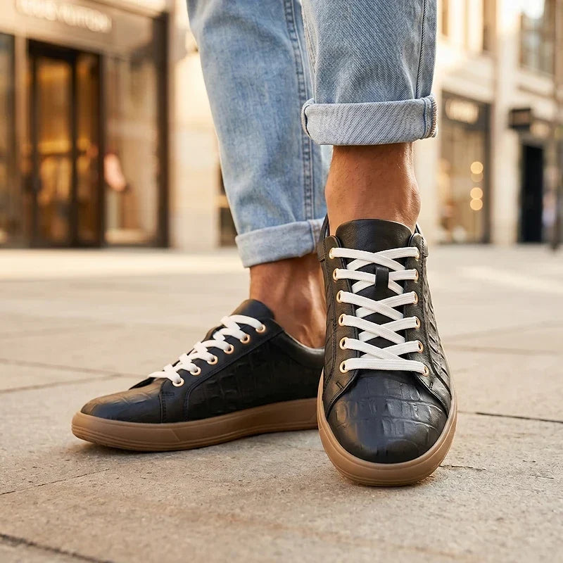 Leonzio - Sneakers in Pelle dall’Eleganza Versatile