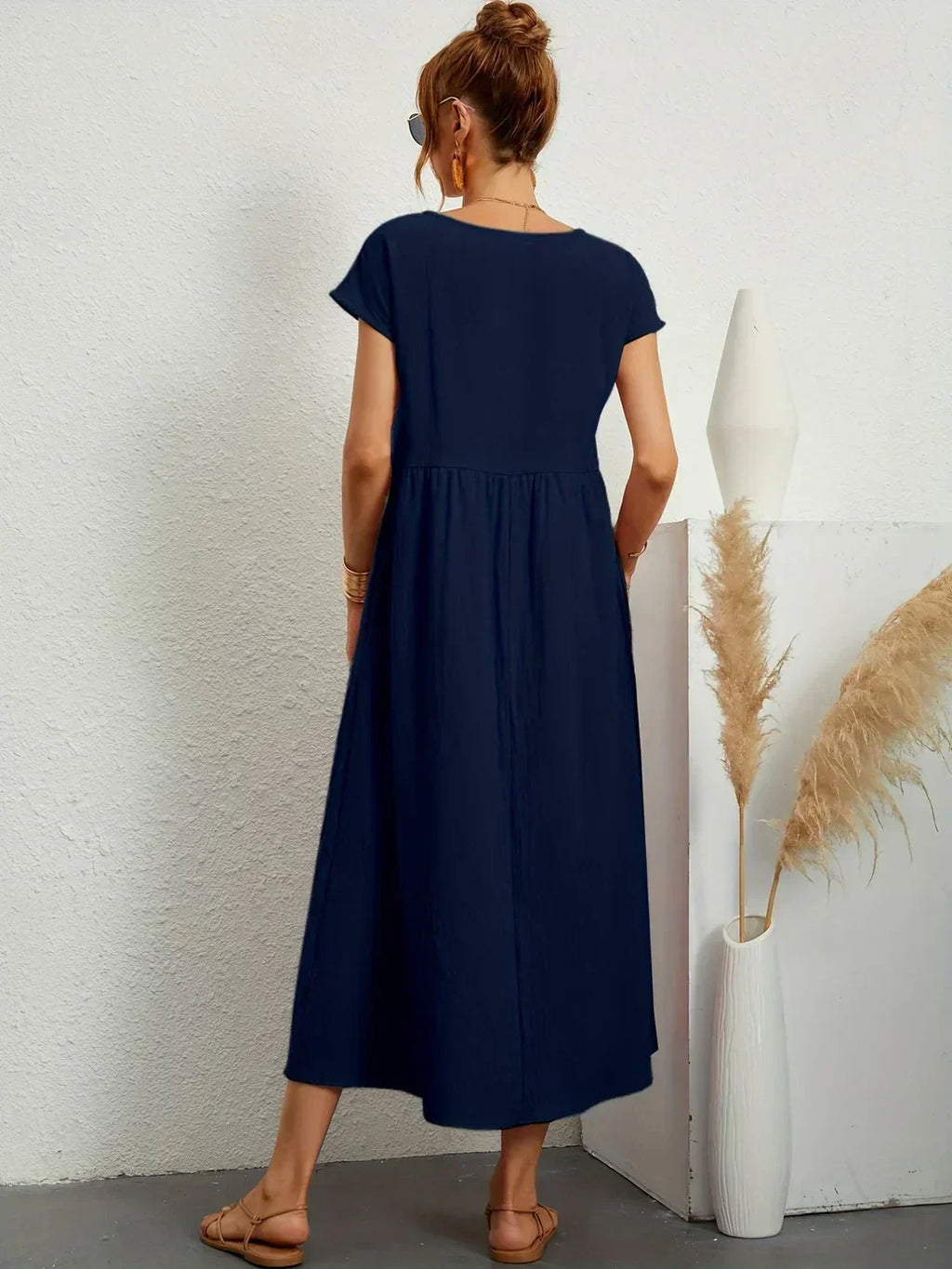 Emma | Abito midi fluido dall'eleganza senza tempo