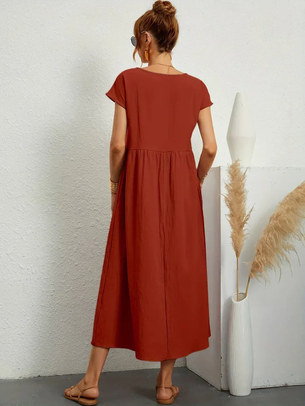Emma | Abito midi fluido dall'eleganza senza tempo