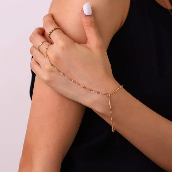 Nerina - Bracciale da Mano con Catena Delicata
