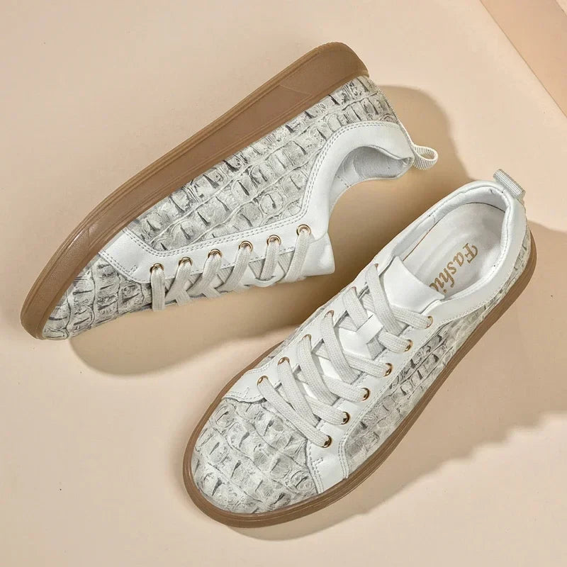 Leonzio - Sneakers in Pelle dall’Eleganza Versatile