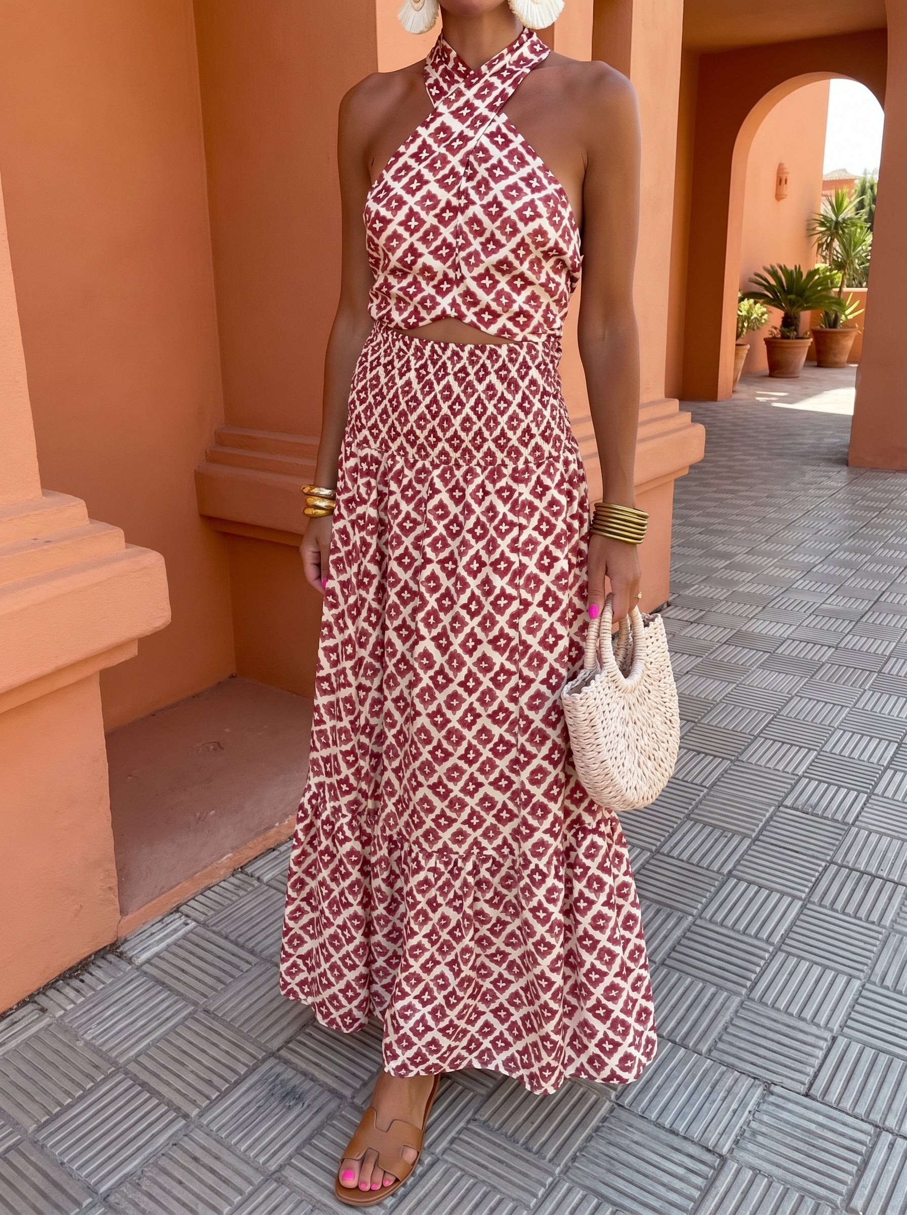 Elza - Completo elegante con spalle scoperte